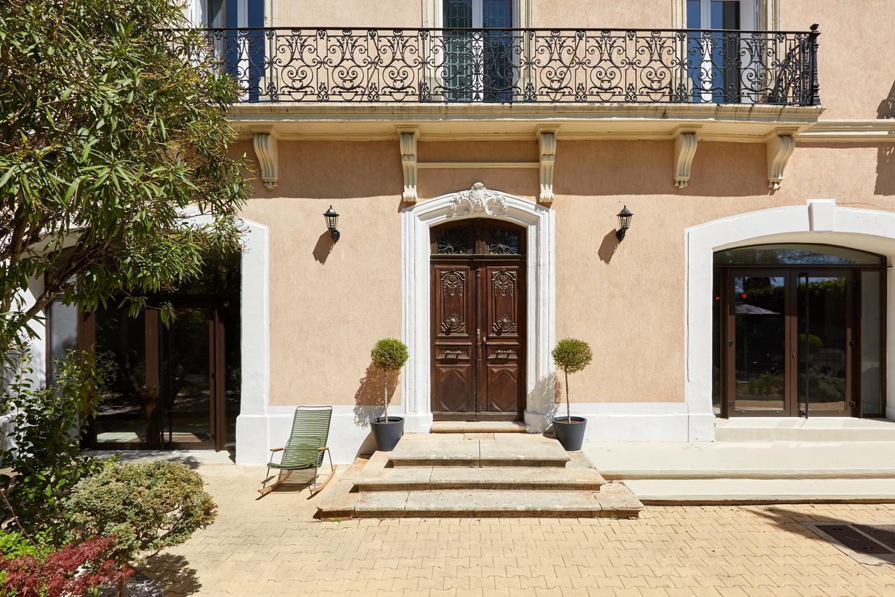Hôtel Saint-Alban Nézignan-lʼÉvêque Exterior foto